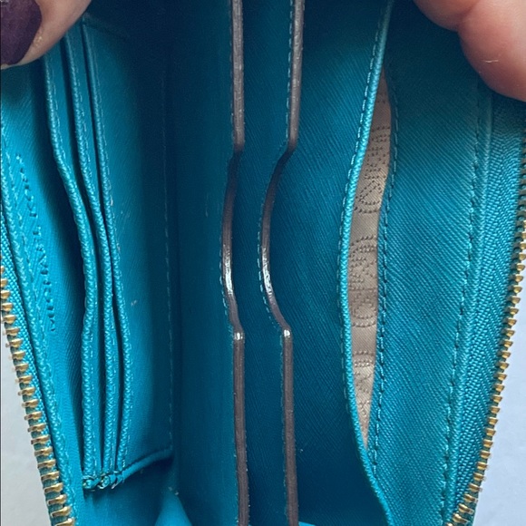 Michael Kors wristlet/wallet - Picture 9 of 10